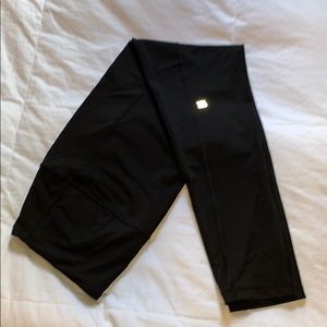 Victoria’s Secret Sport Leggings- Size Large